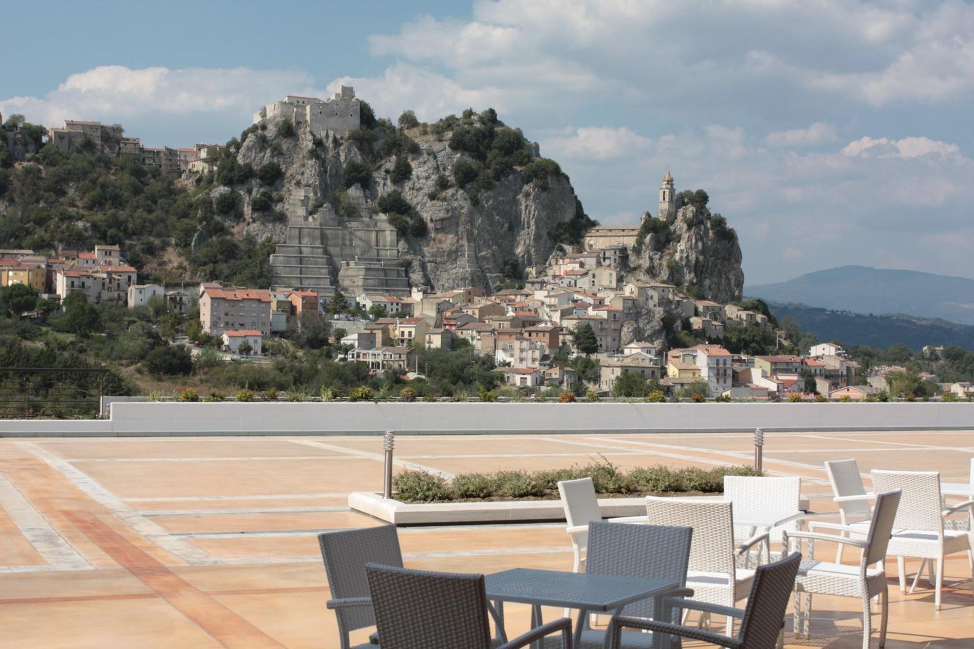 Domus Hotel Bagnoli Del Trigno Exteriér fotografie